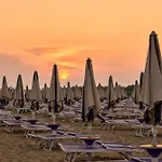 Cozy 300mt From The Lejlighed Bibione
