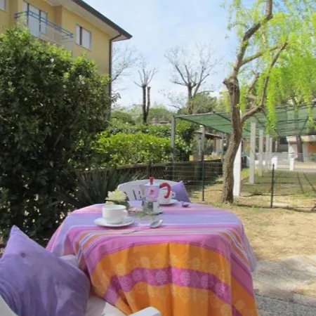 Cozy 300mt From The * 比比翁